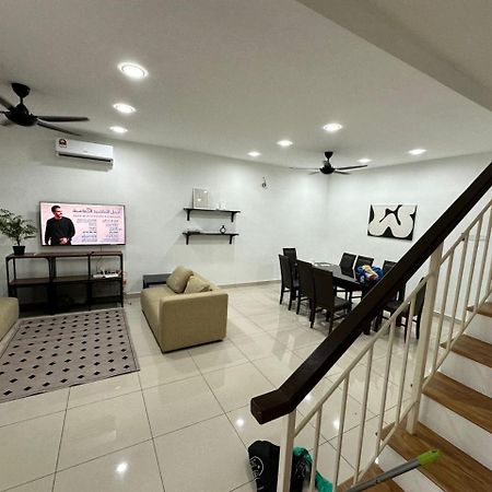 P12 Homestay Putrajaya Exterior foto